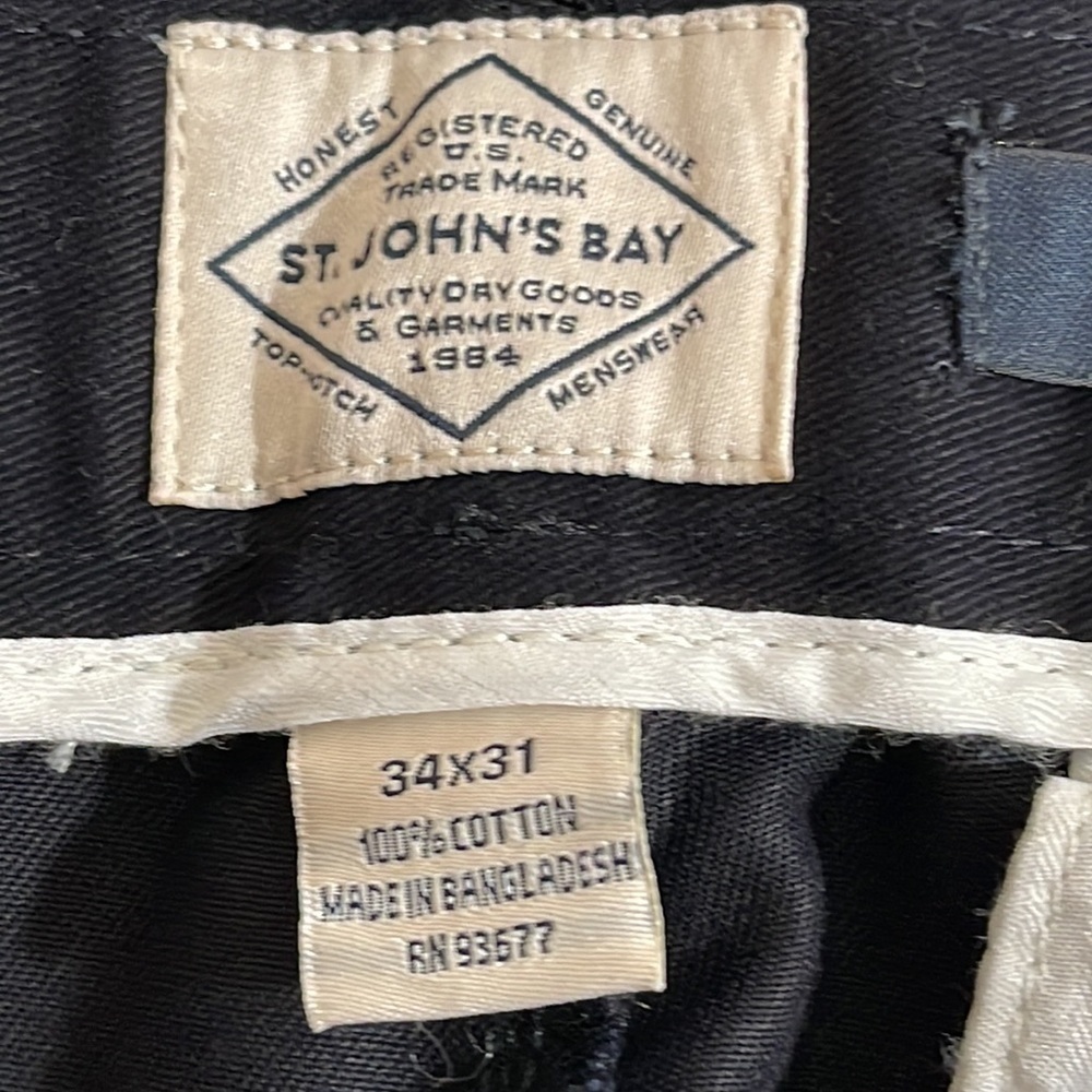 ST. JOHN’S BAY RELAXED FIT Releases & Repels Stains Wrinkle Free Pants 34x31 New - Picture 9 of 14